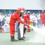 IFFD Goes to School, Pertamina Kenalkan Keselamatan Kebakaran dan Edukasi Kesehatan di SMA 8 Balikpapan
