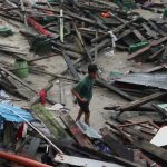 Pemkot Balikpapan Kaji Relokasi Permukiman Pesisir Usai Tiga Rumah Roboh Dihantam Gelombang Pasang