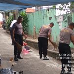 Polsek Balikpapan Utara Bersama Pedagang Gotong Royong Bersihkan Pasar Muara Rapak