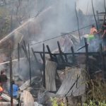 Si Jago Merah Lahap Tempat Goreng Kerupuk, Kerugian Rp30 Juta